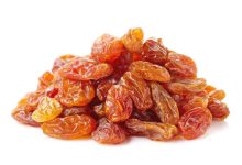 কিসমিস ভিজিয়ে খাওয়ার উপকারিতা